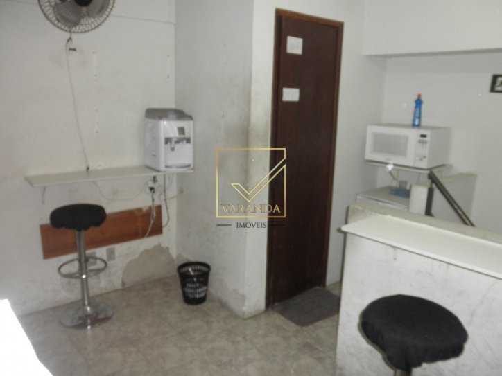 Loja em galeria no bairro Floresta