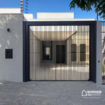 house em Rua das Imbaúbas, Parque das Bandeiras - Maringá - PR