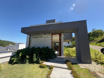 house em Rua Leonel Pereira, Cachoeira do Bom Jesus - Florianópolis - SC