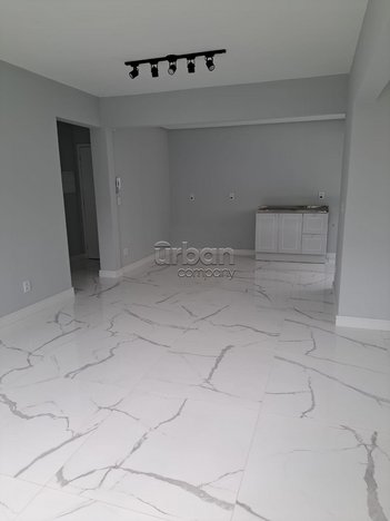 apartment em Rua Bezerra de Menezes, Passo da Areia - Porto Alegre - RS