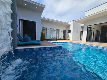 house em Avenida Europa, Jardim Pau Brasil - Americana - SP