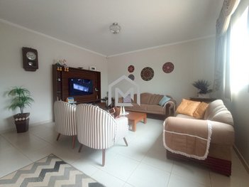 house em Rua Leonardo Tibúrcio Turchetti, Jardim Floresta - Pouso Alegre - MG