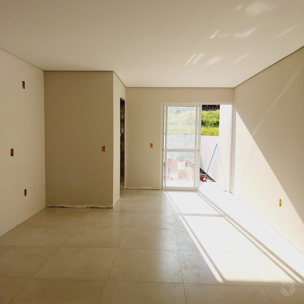4-sobrado-com-2-suites-em-areias-sao-jose