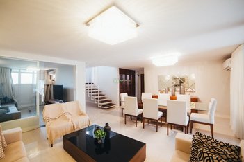 house em Rua Cassiano Ricardo, Petrópolis - Londrina - PR