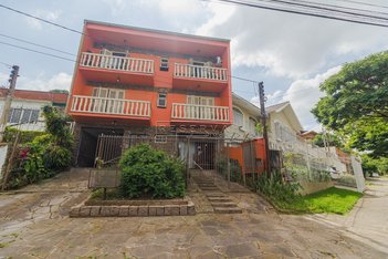 house em Rua Doutor Barbosa Gonçalves, Chácara das Pedras - Porto Alegre - RS