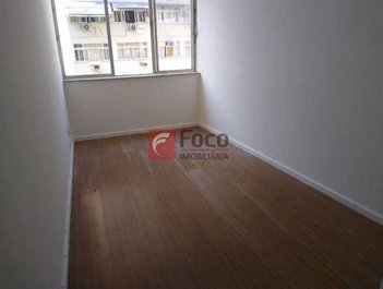 apartment em Rua Pompeu Loureiro, Copacabana - Rio de Janeiro - RJ