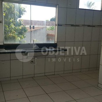 apartment em Rua das Pombas, Jardim das Palmeiras - Uberlândia - MG