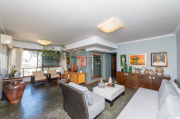 apartment em Rua Quintino Bocaiúva, Rio Branco - Porto Alegre - RS