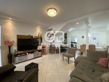 house em Rua Colusa, Jardim Califórnia - Jacareí - SP