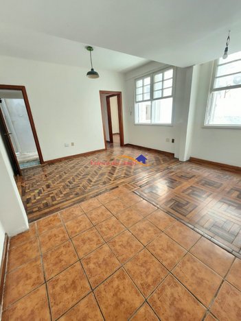 apartment em Avenida Osvaldo Aranha, Bom Fim - Porto Alegre - RS
