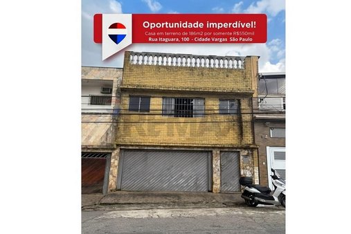 Cômodo Condomínio