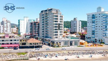 apartment em Avenida Prefeito Cirino Adolfo Cabral, Gravatá - Navegantes - SC