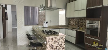 house em Rua das Graúnas, Condomínio Sunset Garden - Jacareí - SP