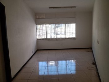 office em Rua Teresa, Alto da Serra - Petrópolis - RJ