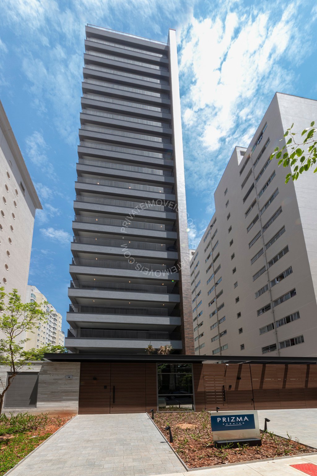 012_fachada.jpg