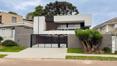 house em Rua Pedro Nogarolli, Mercês - Curitiba - PR