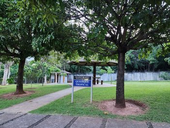 house em Avenida Adolpho Massaglia, Bairro da Vossoroca - Sorocaba - SP