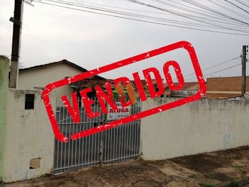 house em Rua La Salle, Vila Nova Botucatu - Botucatu - SP