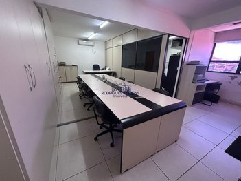 office em Rua Engenho de Dentro, Alto Caiçaras - Belo Horizonte - MG