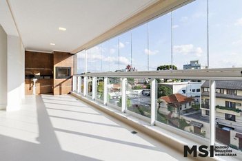 apartment em Rua José Cadilhe, Água Verde - Curitiba - PR