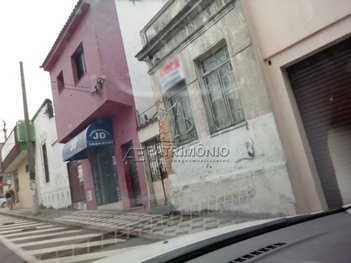 house em Rua Doutor Nogueira Martins, Centro - Sorocaba - SP