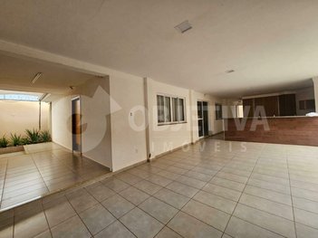 house em Rua Cassimiro de Abreu, Saraiva - Uberlândia - MG