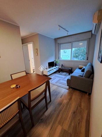 apartment em Rua Santa Cecília, Rio Branco - Porto Alegre - RS