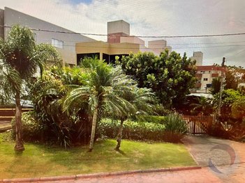 land_lot em Jornalista Maurício Sirotsky Sobrinho, Jurerê - Florianópolis - SC