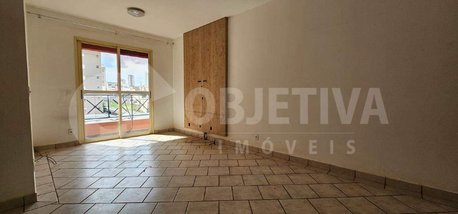 apartment em Avenida Nicodemos Alves dos Santos, Saraiva - Uberlândia - MG