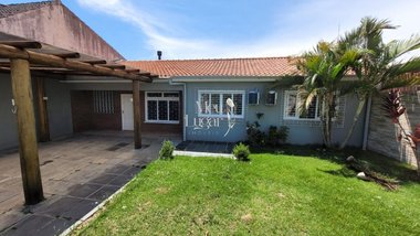 house em Adib Teixeira Chedid, Centro - Gravataí - RS