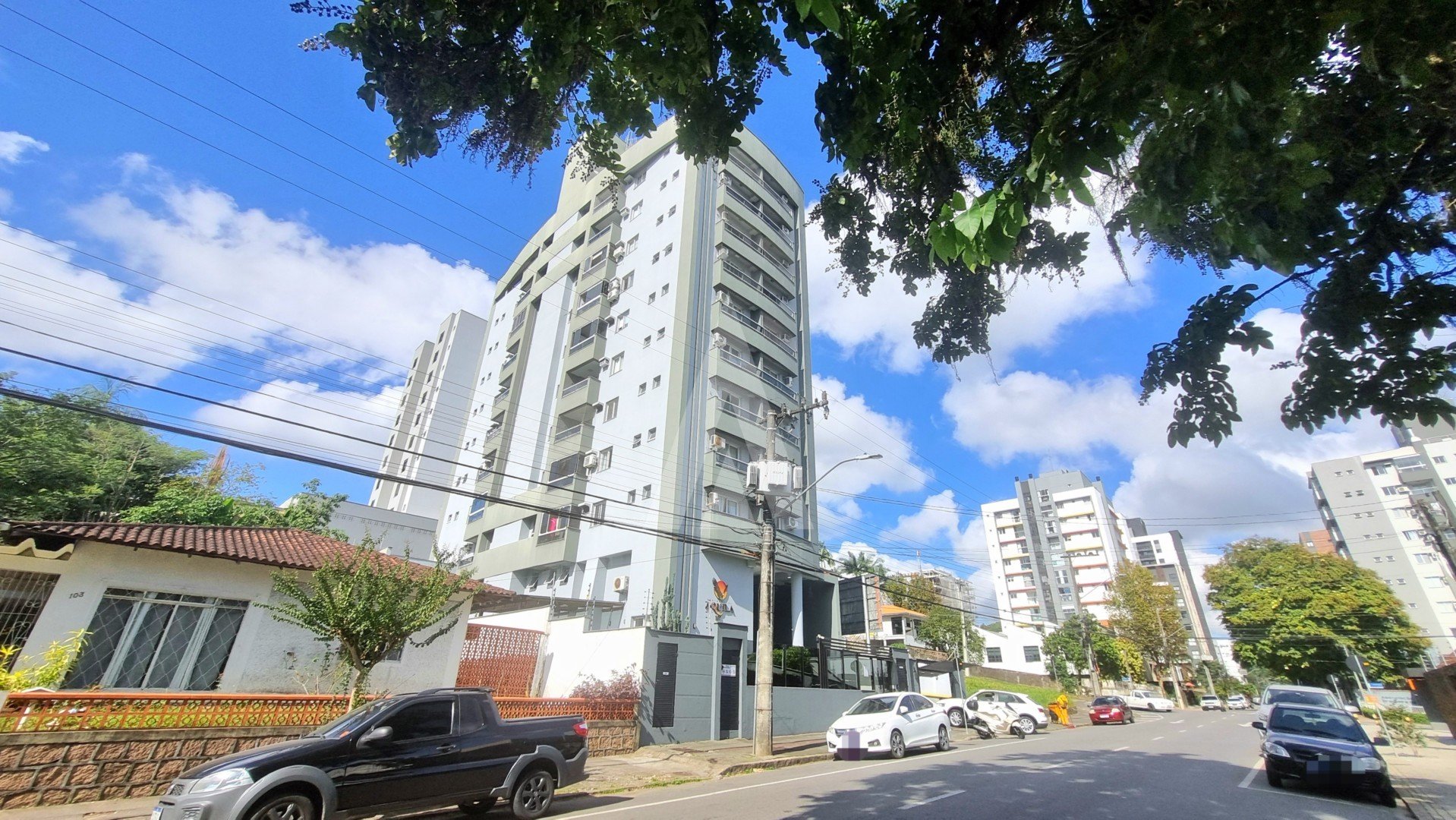 FACHADA