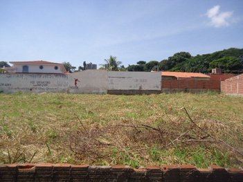 land_lot em Avenida Francisco Pereira Lopes, Parque Santa Mônica - São Carlos - SP