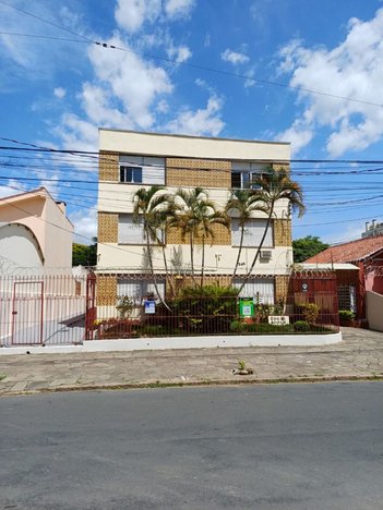 apartment em Travessa Serafim Terra, Jardim Botânico - Porto Alegre - RS