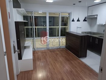 apartment em Rua Viaza, Jardim Aeroporto - São Paulo - SP