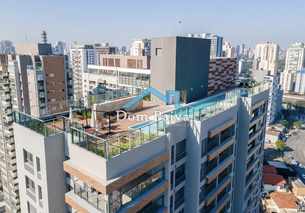 01_piscina_de_cima.png