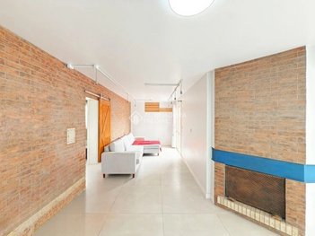 apartment em Rua Ari Marinho, Higienópolis - Porto Alegre - RS