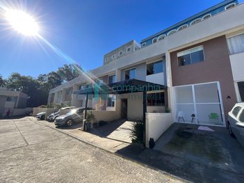 house em Rua Arlindo Araújo Sobrinho, Guabirotuba - Curitiba - PR