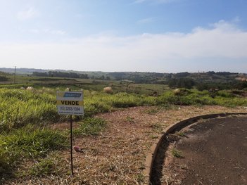 land_lot em Rua Constantina Vedelago Garpelli, Residencial Nenê Garpelli - Laranjal Paulista - SP