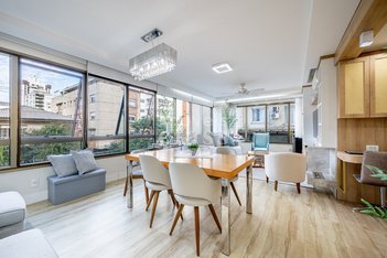 apartment em Rua Doutor Oscar Bittencourt, Menino Deus - Porto Alegre - RS