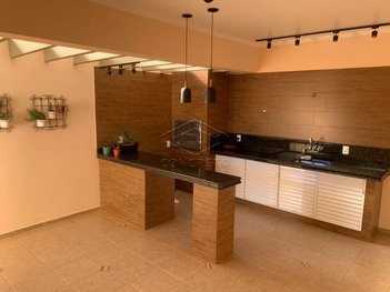house em Rua Governador Armando Salles, Centro - Jaú - SP