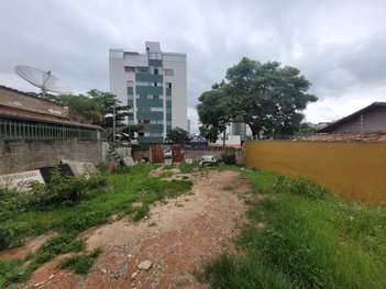land_lot em Rua Capichaba, Padre Eustáquio - Belo Horizonte - MG