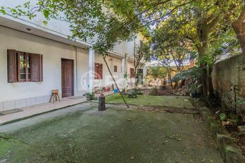 house em Avenida Leonardo Carlucci, Espírito Santo - Porto Alegre - RS