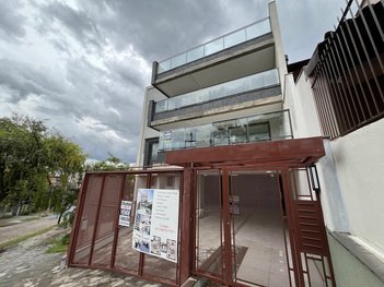 apartment em Rua Luiz Voelcker, Três Figueiras - Porto Alegre - RS