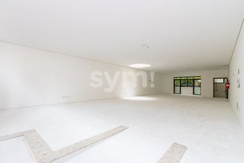 business em Rua Riachuelo, Centro - Curitiba - PR