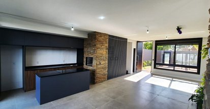 house em Rua Vila Real, Laranjal - Pelotas - RS