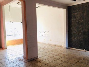 commercial_building em 01, Centro - Santa Gertrudes - SP