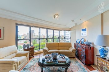 apartment em Avenida Visconde de Guarapuava, Batel - Curitiba - PR