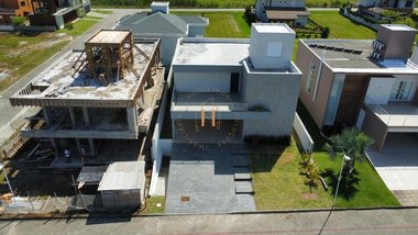 house em Armando Calil Bulos, Ingleses do Rio Vermelho - Florianópolis - SC