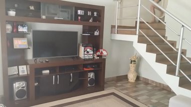 house em Avenida Getúlio Vargas, Jardim Califórnia - Jacareí - SP