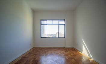 apartment em Alberto Bins, Centro Histórico - Porto Alegre - RS